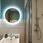 Bright Renovated In Center Of Old Antibes