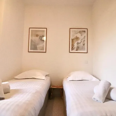 Fersen Bright Renovated For 5 People In Center Of Old Apartamento