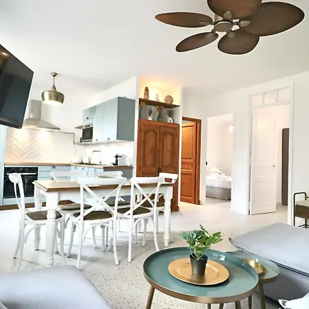 Apartamento Fersen Bright Renovated For 5 People In Center Of Old Antibes