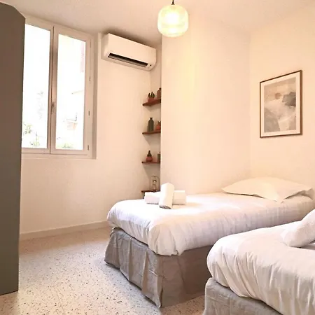 Apartamento Fersen Bright Renovated For 5 People In Center Of Old Antibes